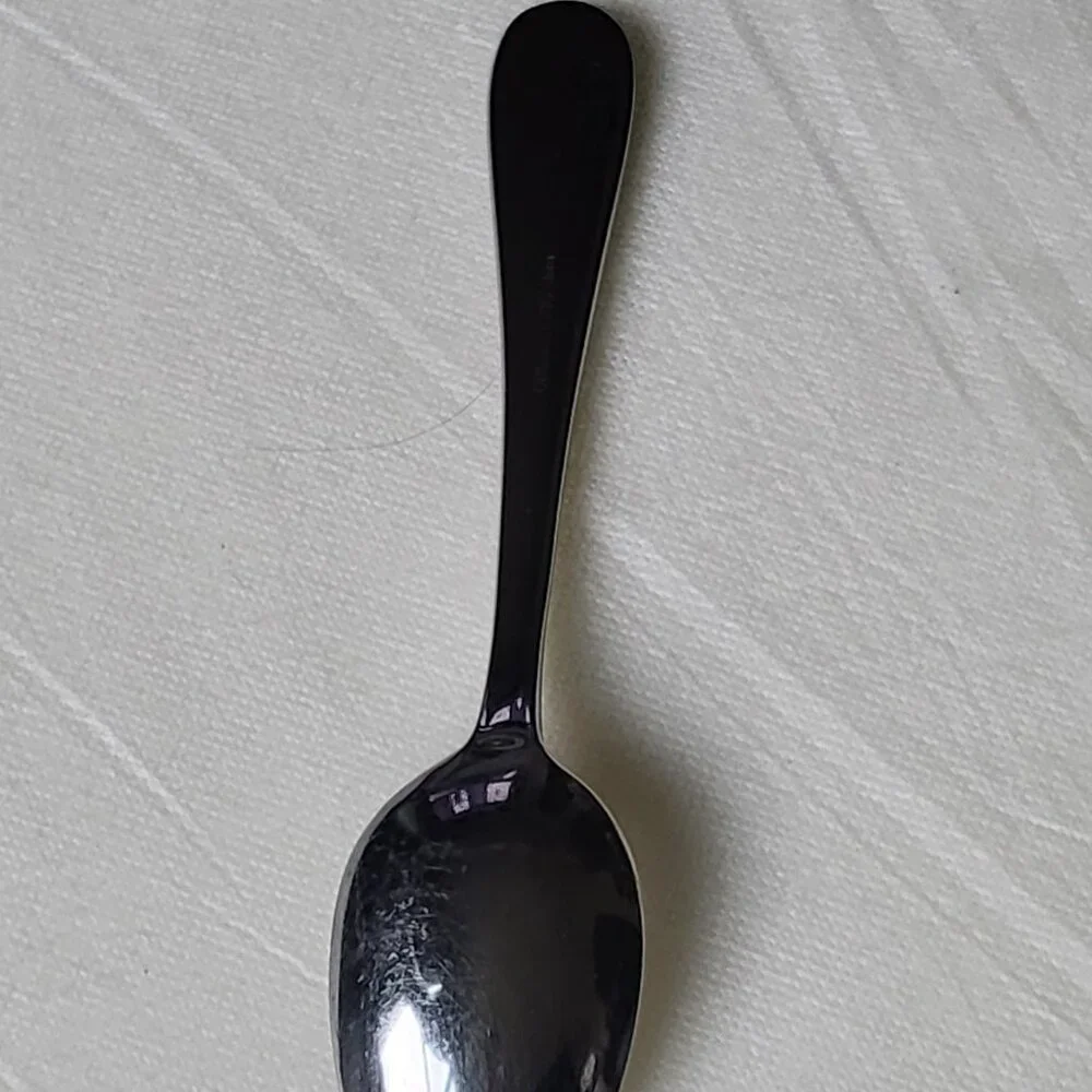 Oneida Pearl Teaspoon Royal Bead Edge Stainless Glossy Flatware Spoon 1 piece